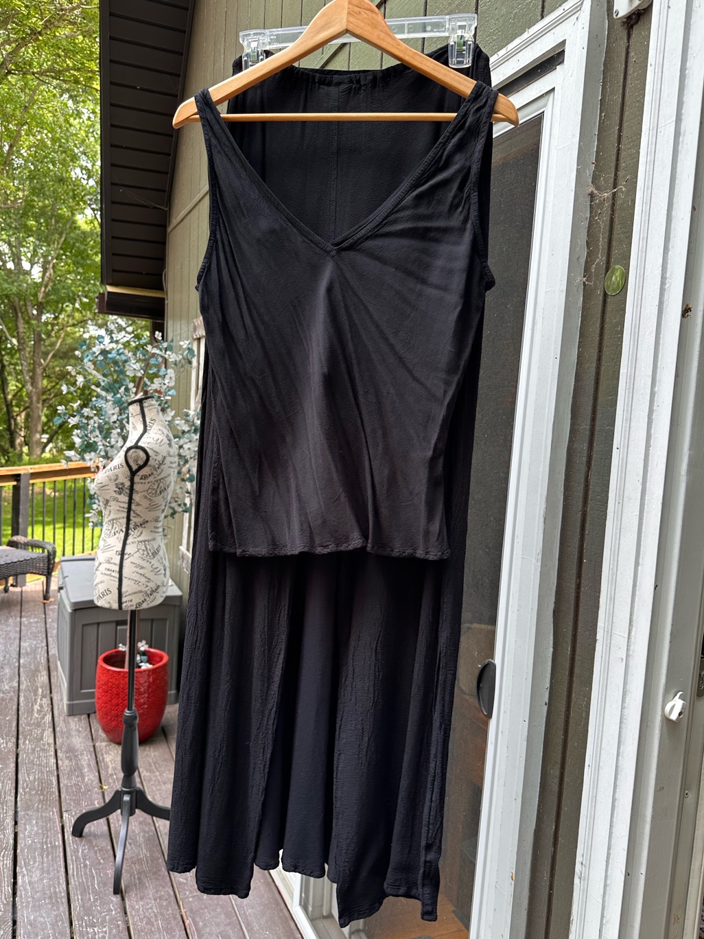 Ghost Three Piece Sleeveless Top, Pants And Maxi Skirt Set